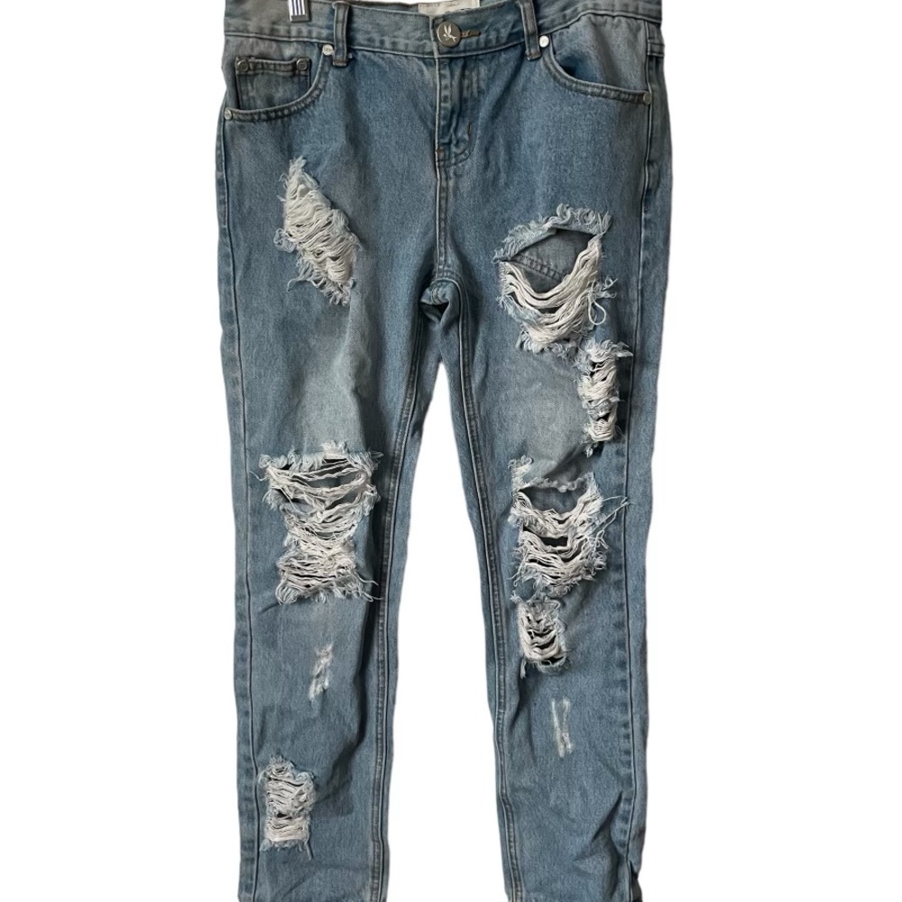 ONE, (DENIM)ladies ripped jeans. Ladies size 27